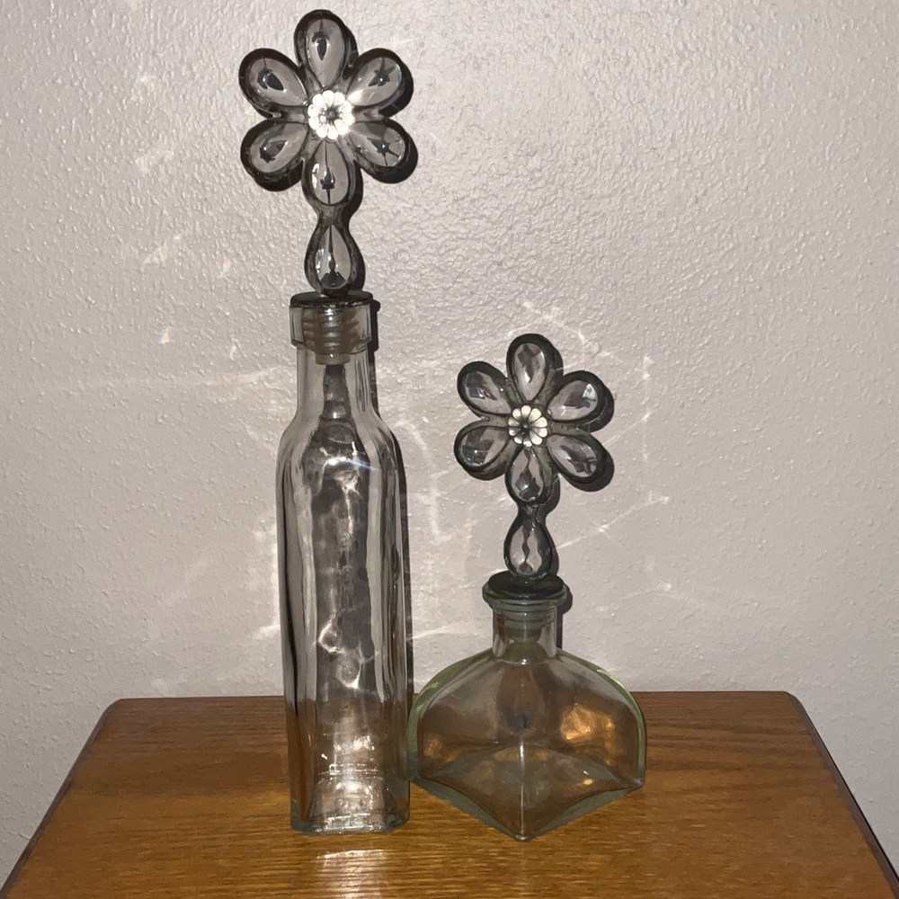 Decorative Glass Bottles with Flower Stoppers